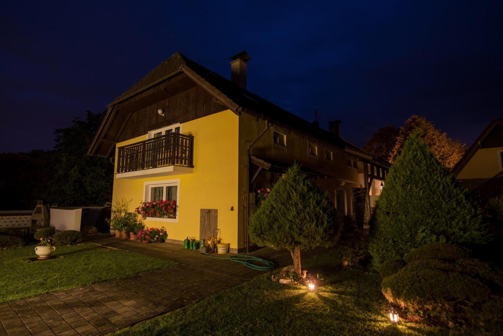 Apartmany Branickov ภายนอก รูปภาพ