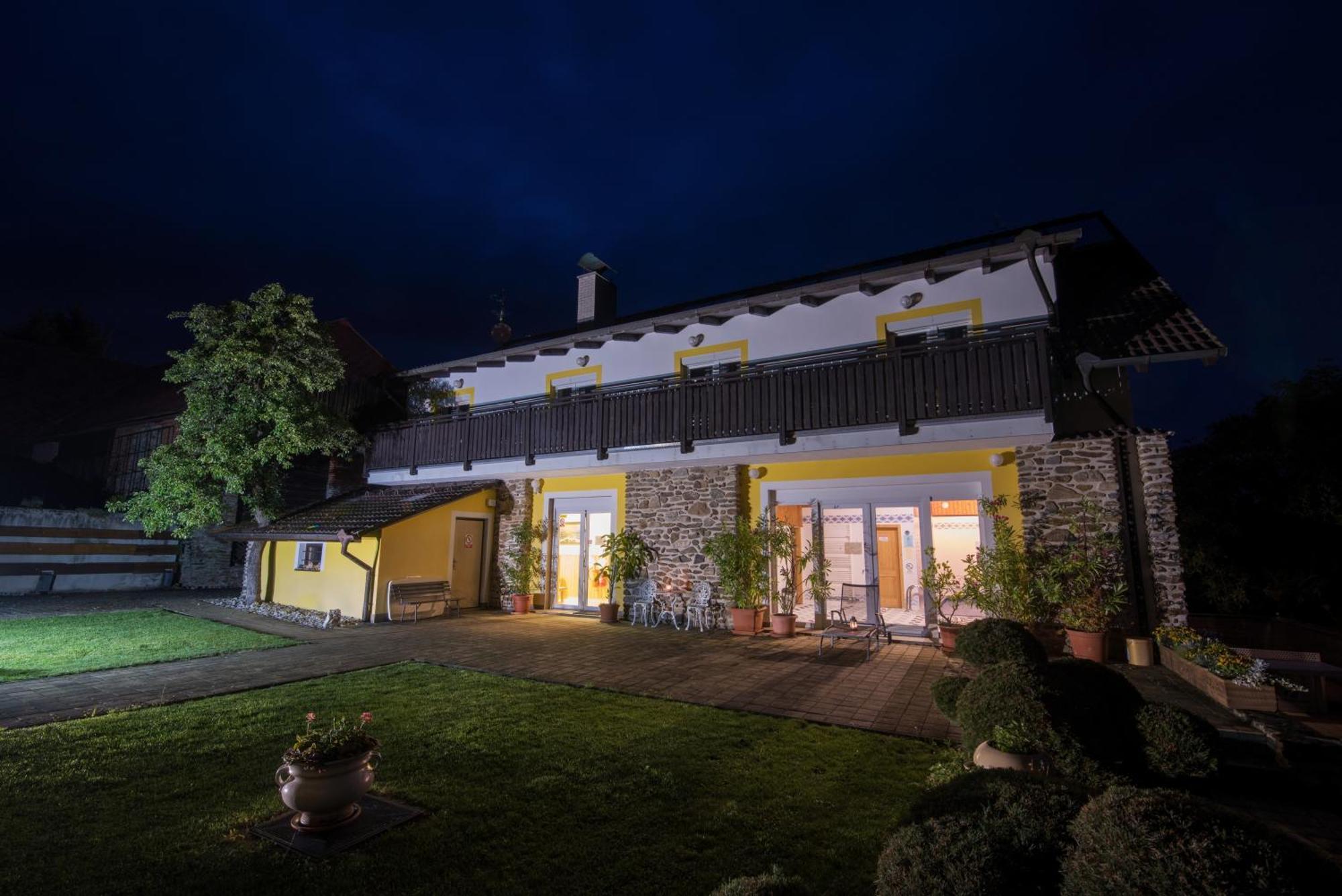 Apartmany Branickov ภายนอก รูปภาพ