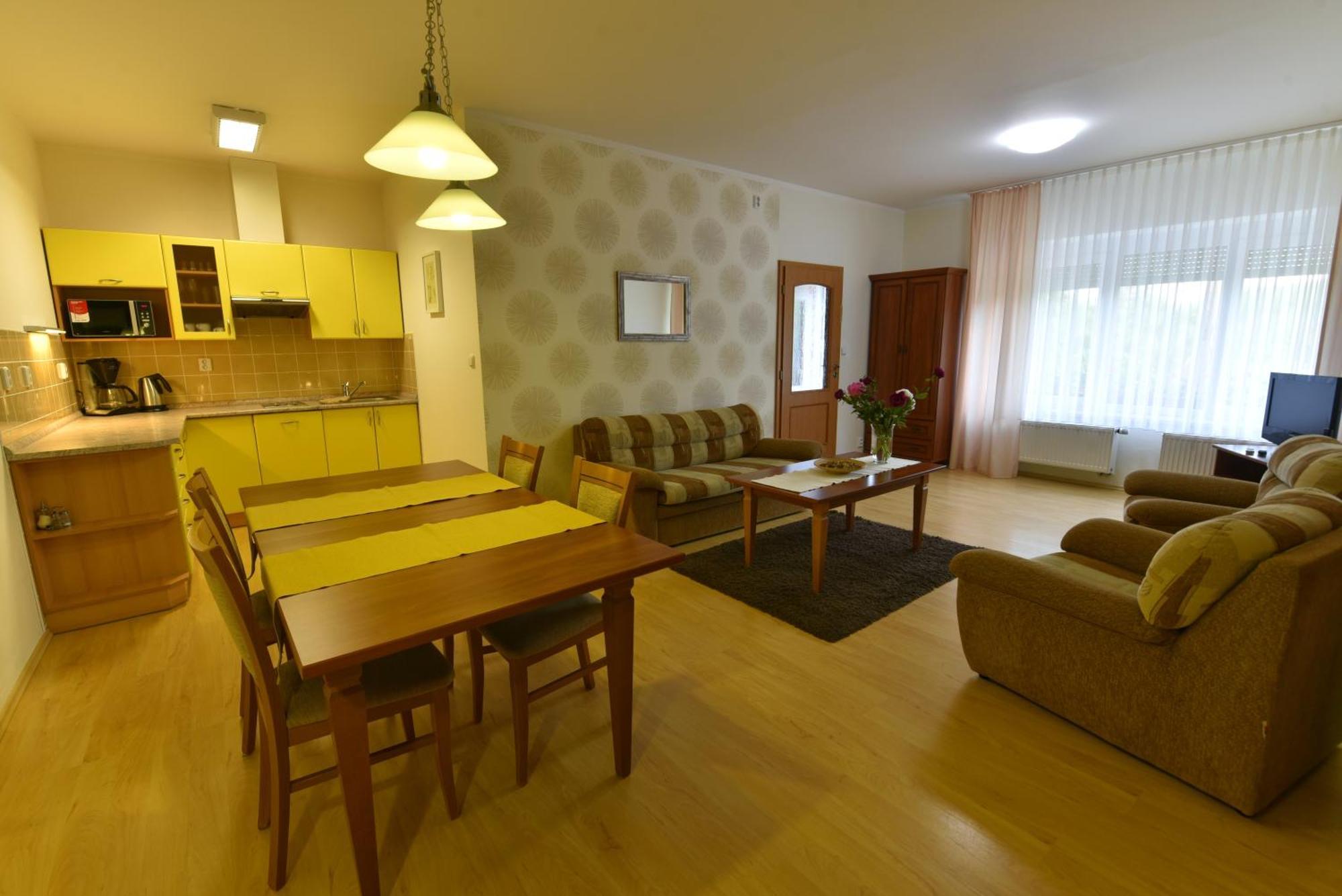 Apartmany Branickov ภายนอก รูปภาพ